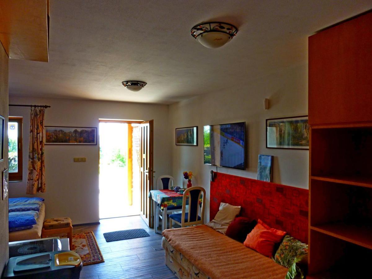 Apartman Aradise Turnov Exterior foto